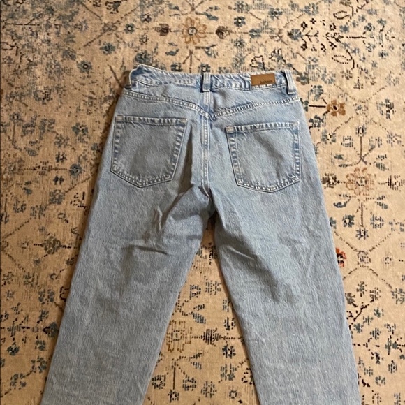 JEANS 3 FOR $50 Garage multi-toned mom jeans - Picture 2 of 4
